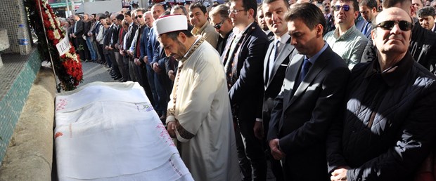 volkan-konakin-aci-gunu.jpg