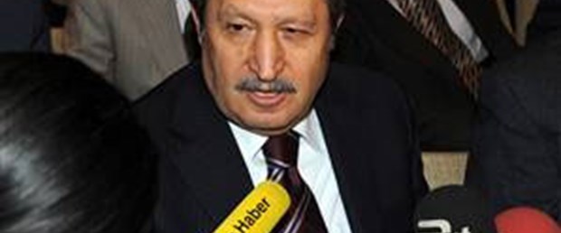 Yargı 'neden'de, AK Parti 'içerik'te