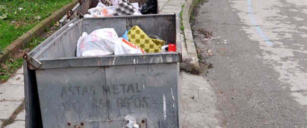 Yeni doğdu, boğazında ip iziyle öldü