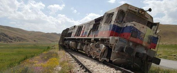 yük treni pkk saldırı.jpg