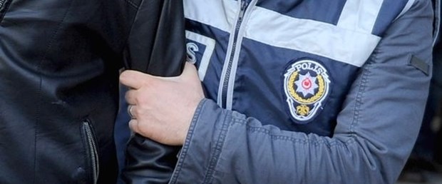 Yüksekova'da 5 gözaltı