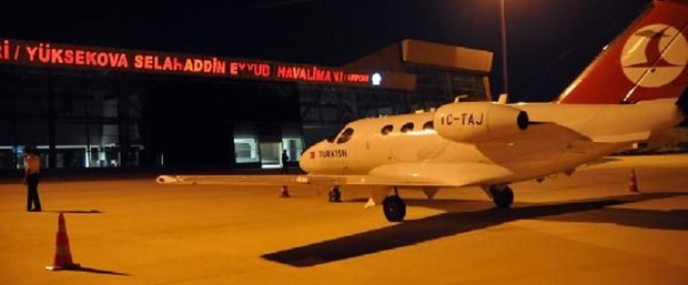 yüksekova havalimanı THY ilk iniş020716.jpg