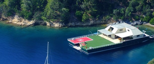Yüzerkondu Göcek’i terk etti