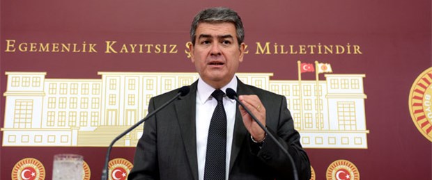 'Zekeriya Öz 12 farklı imza attı'