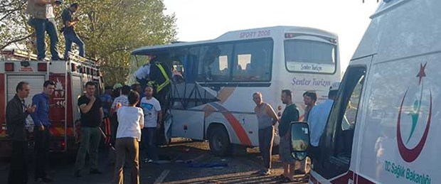 Zincirleme kaza: 18 yaralı