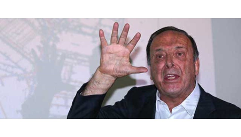 'Alp Gürkan'a yakalama emri'