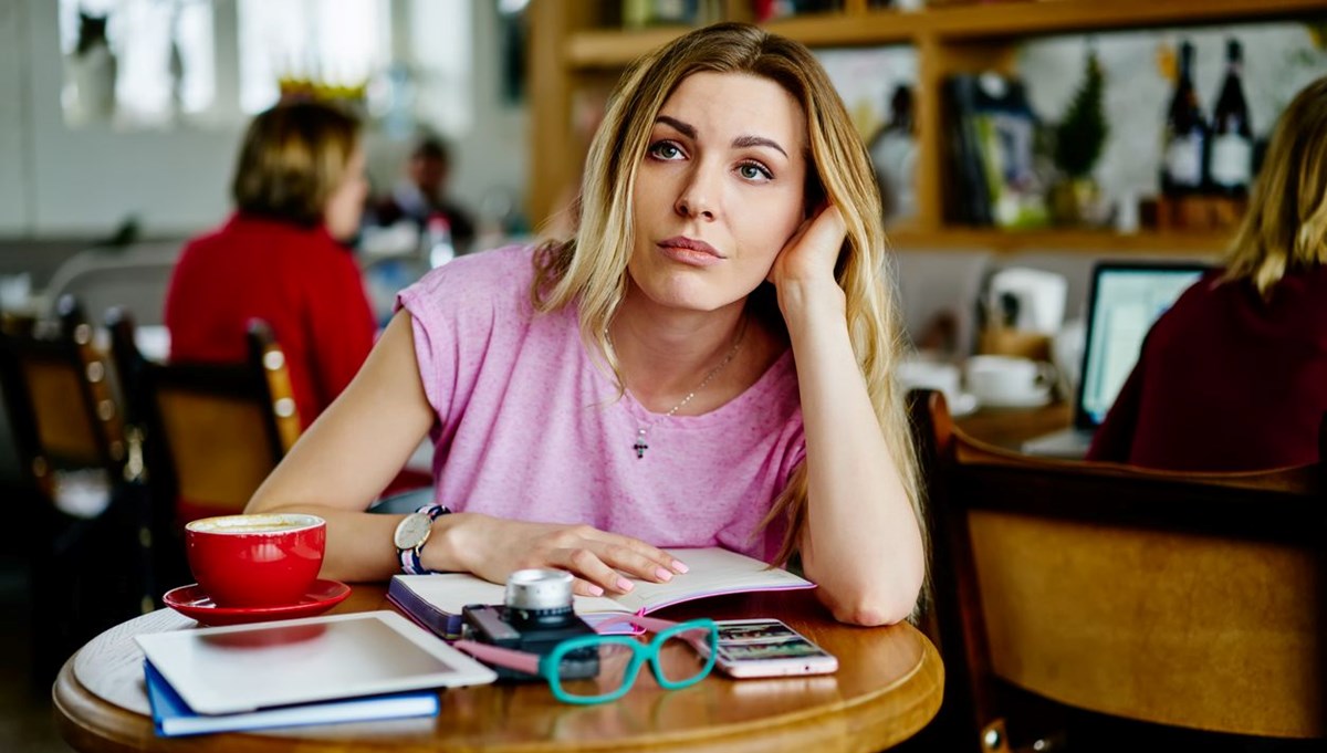 Kadınlarda Dikkat Eksikliği ve Hiperaktivite Bozukluğu nasıl anlaşılır? 7 işaretle ele veriyor