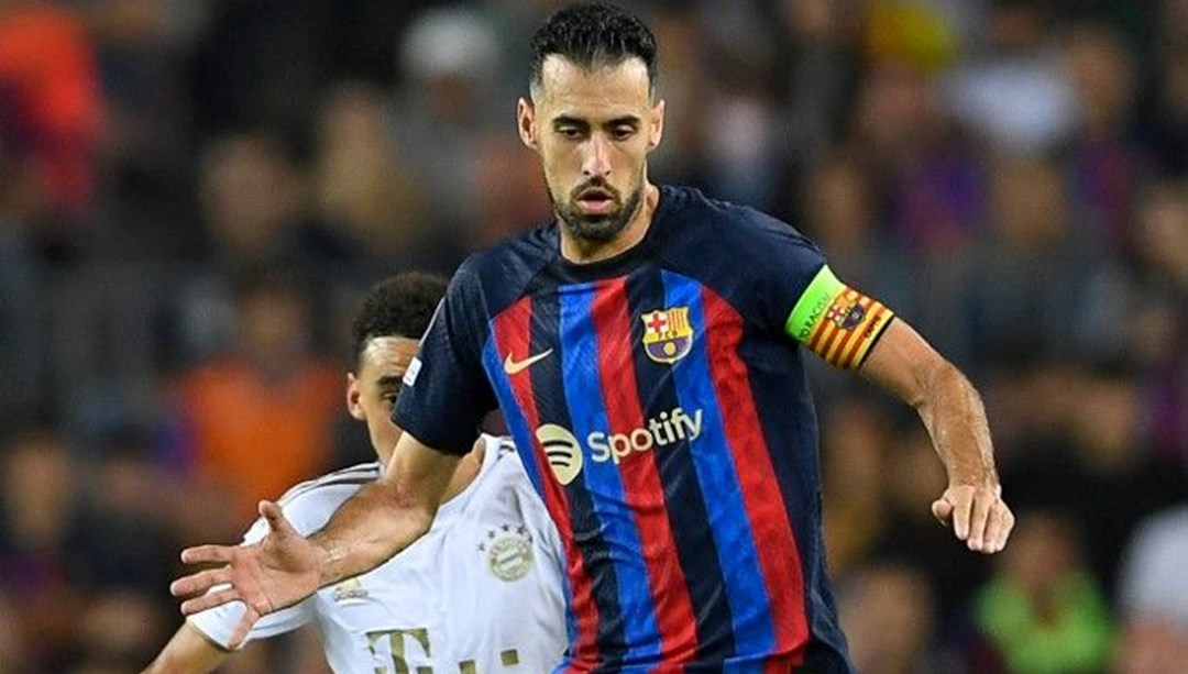 Barcelona yıldız futbolcusu Sergio Busquets ile yollarını ayırıyor
