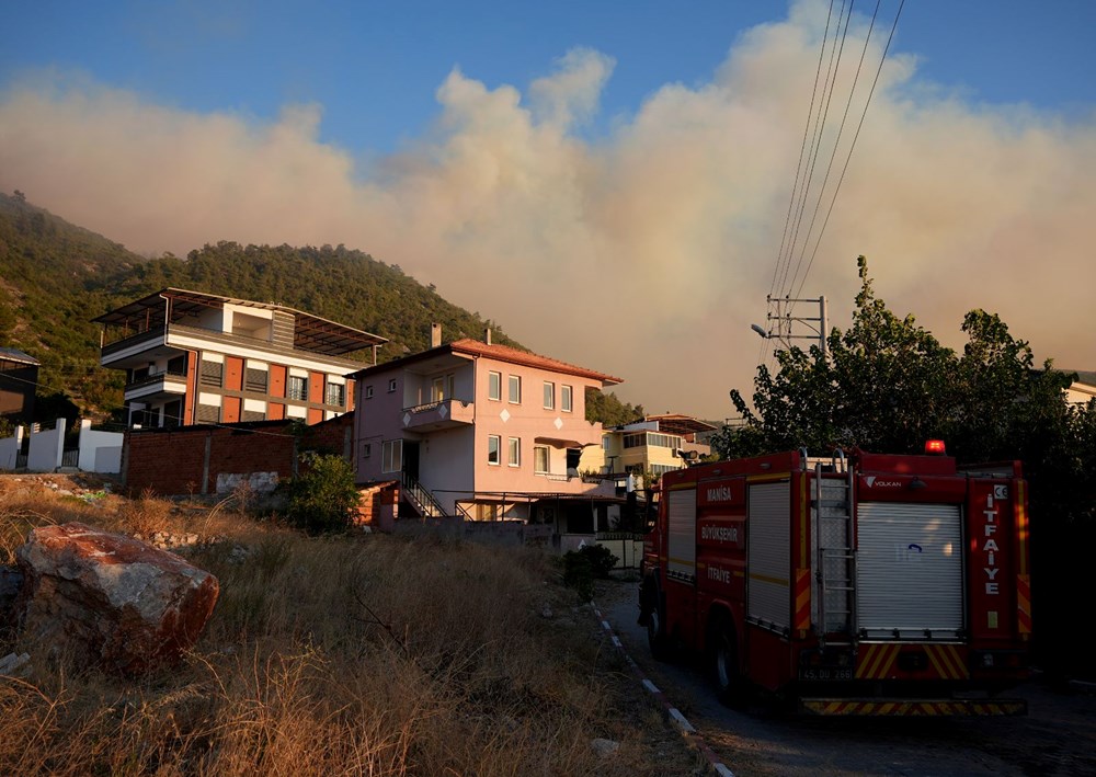 Orman yangınlarında son durum: İzmir'de iki yangın başladı - 14
