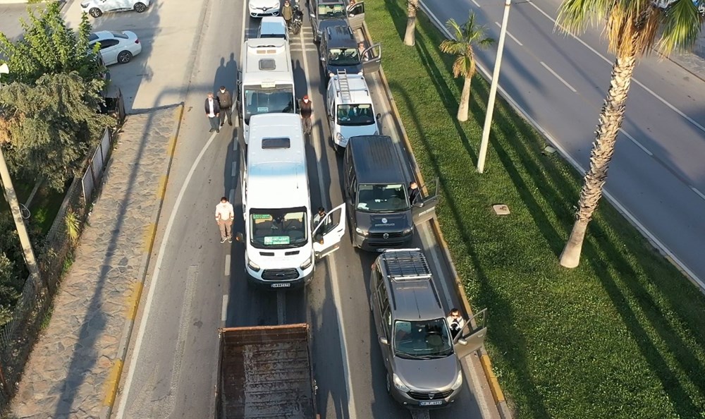 Saat 9'u 5 geçe hayat 1 dakika durdu - 27