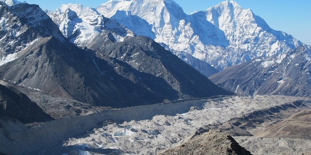 Felaket dünyanın dört bir yanını etkiliyor: Himalayalar'daki buzul erimesi son 40 yılda 10 kat hızlandı - 4