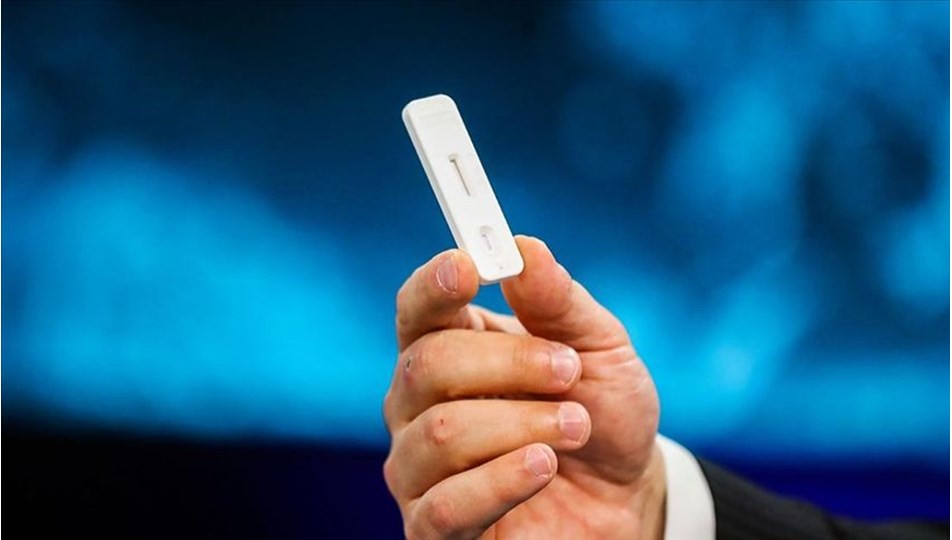 Belçika'da hızlı Covid-19 testleri eczanede satılmaya başladı