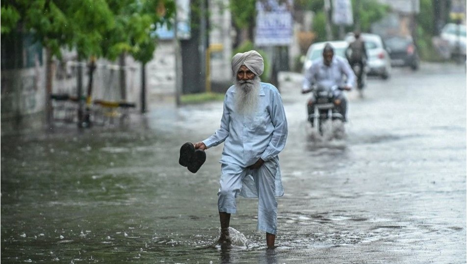 Hindistan’da sel: 11 kişi hayatını kaybetti