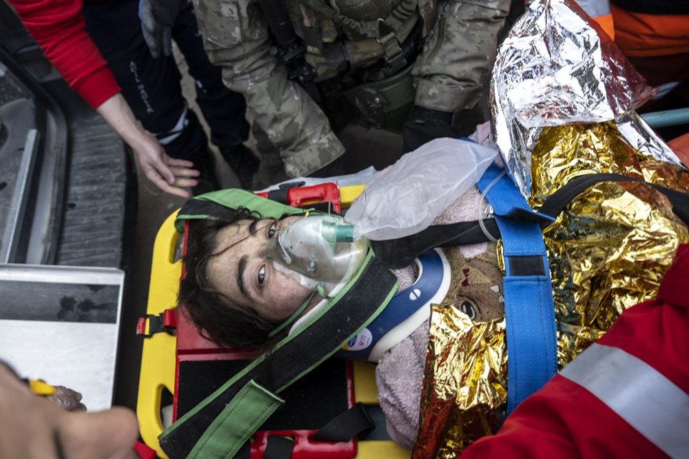 Deprem bölgesinden mucize kurtuluşlar - 33