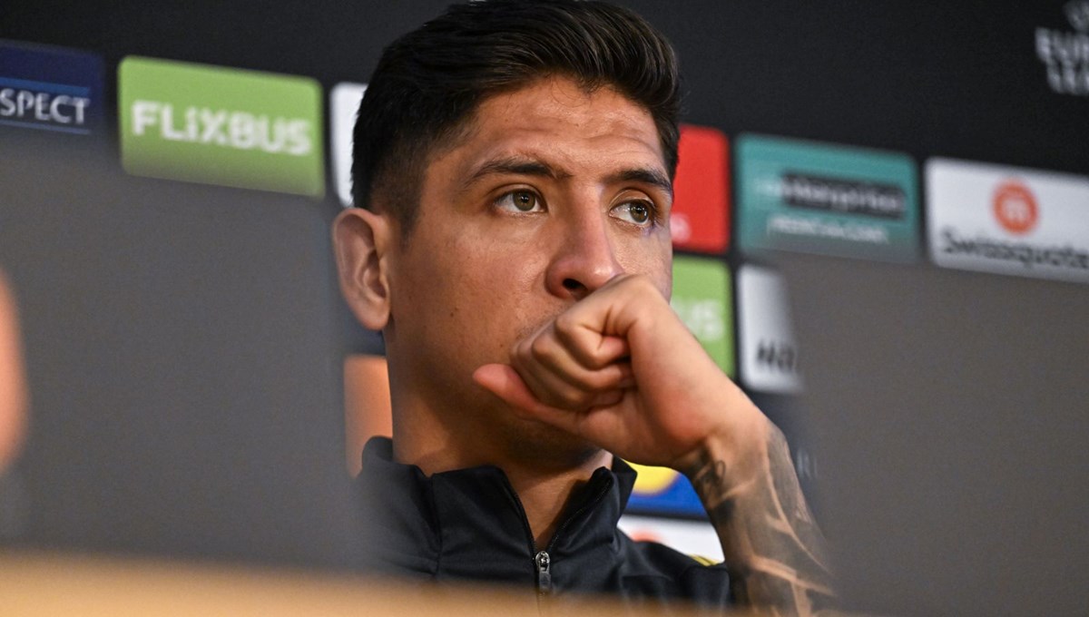 Edson Alvarez: "Liderliği ve tecrübeyi sahaya yansıtmamız gerekiyor"