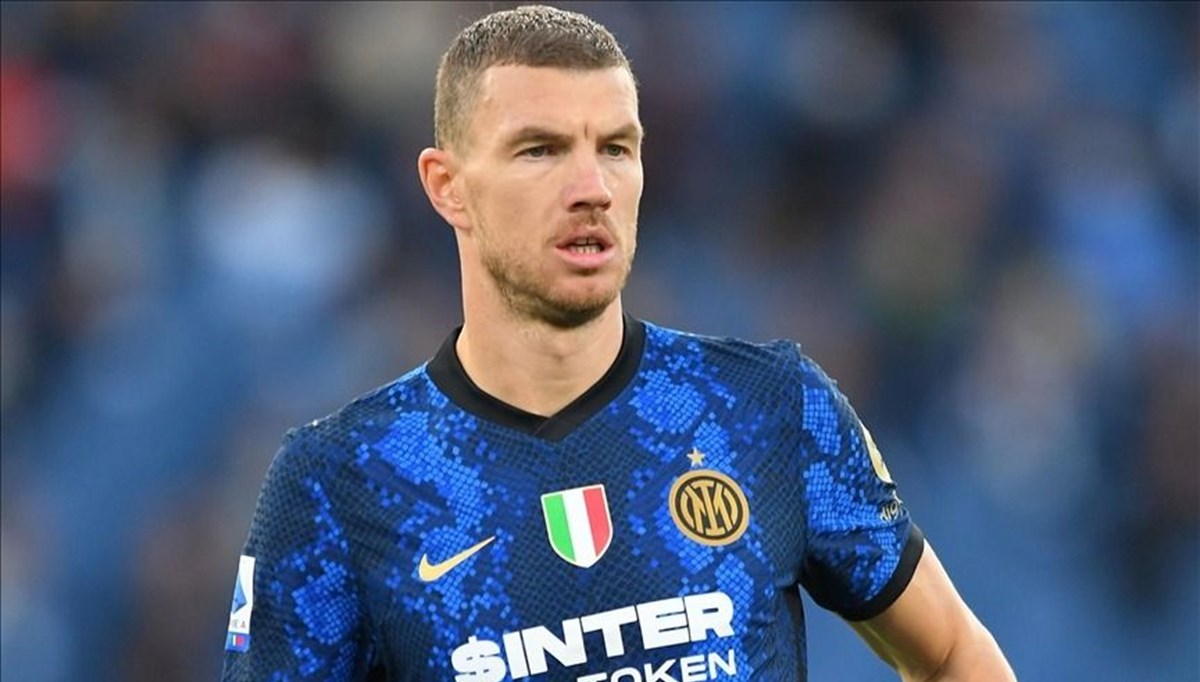 Fenerbahçe ile Edin Dzeko anlaşması resmiyete dökülüyor