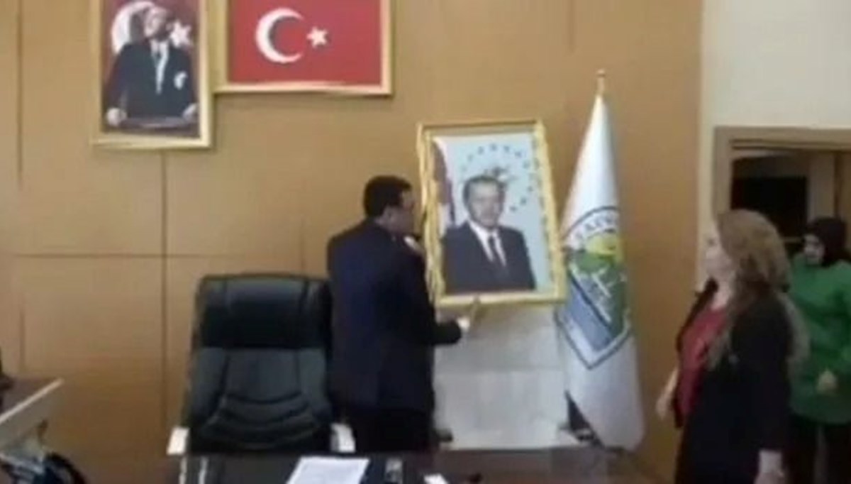 Tatvan Belediye Başkanı'na Tatvan Belediye Başkanı'na