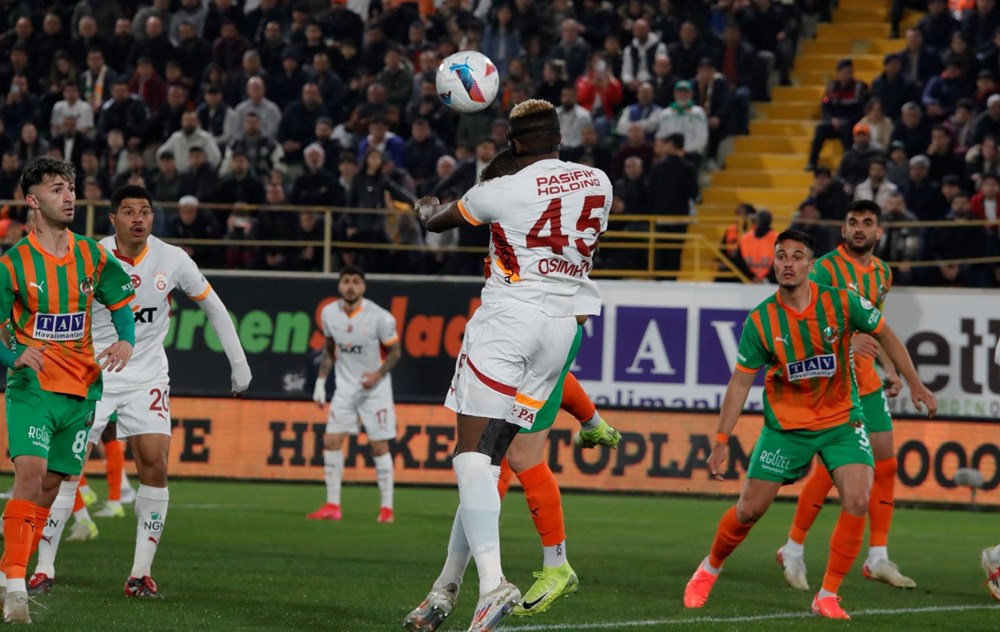 Galatasaray, Alanyaspor karşsında geriden gelerek 3 puanı aldı: Osimhen zirveye yaklaştı! - 13