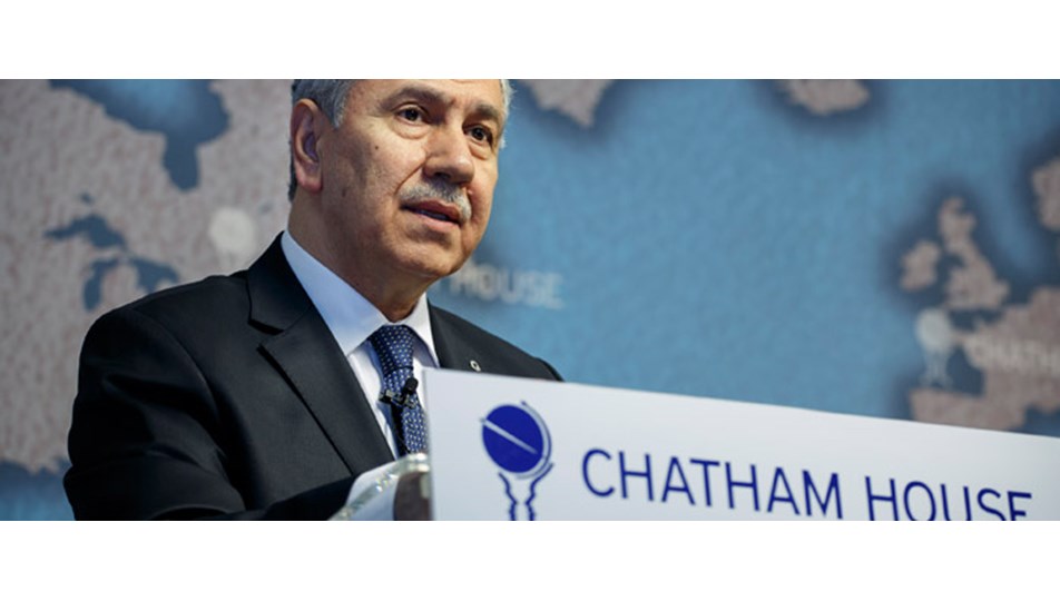 Arınç: Cemaatle tartışma kısa sürede bitecektir