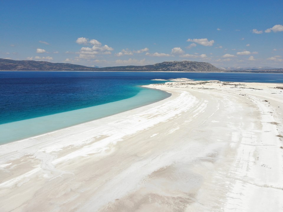 'Salda Gölü bataklığa dönüştü' iddialarına Bakan Kurum'dan yanıt - 1