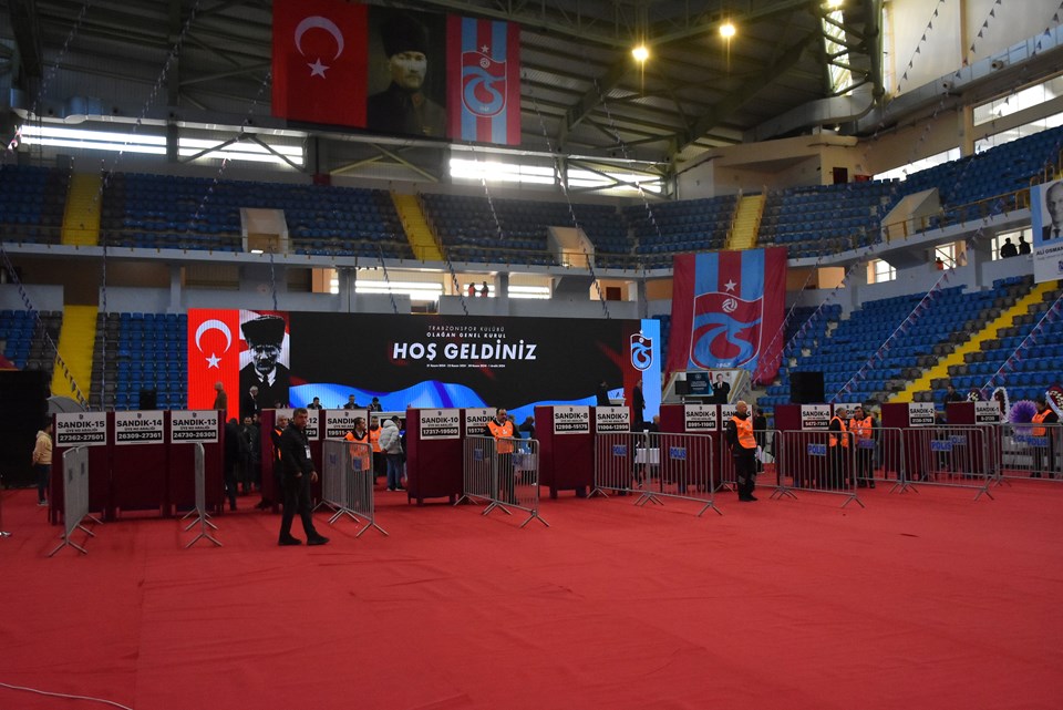 Trabzonspor'da seçim: Oy verme işlemi başladı - 1