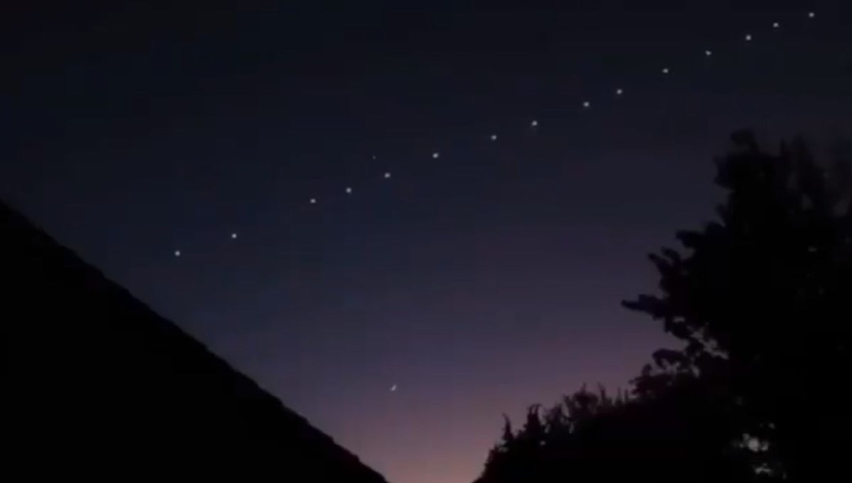 Gökyüzünde sıralı ışıklar (Starlink uyduları heyecana neden oldu)