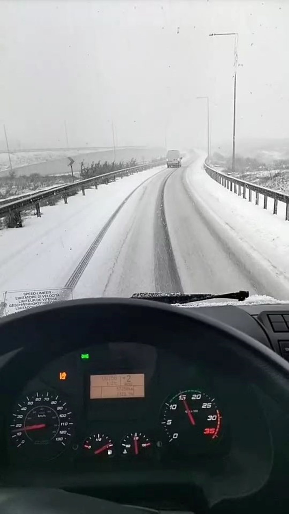 İstanbul'da okullar tatil edildi... Kar fırtınası 22'de başlayacak - 4