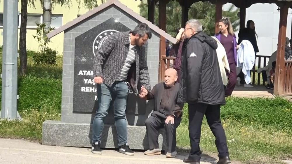 Huzurevinde yangın paniği: Sirenler çaldı, 75 kişi tahliye edildi 73 u6yGi0Sc U2Gnld0AHRKiA