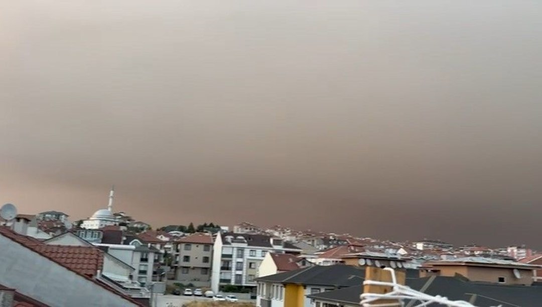 Bursalılara kül yağmuru uyarısı: Kapı ve pencelerinizi kapatın