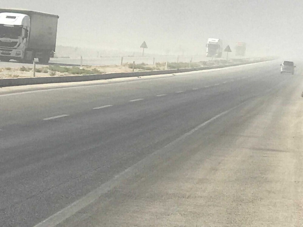 Konya'da kum fırtınası: Görüş mesafesi 20 metreye düştü - 3