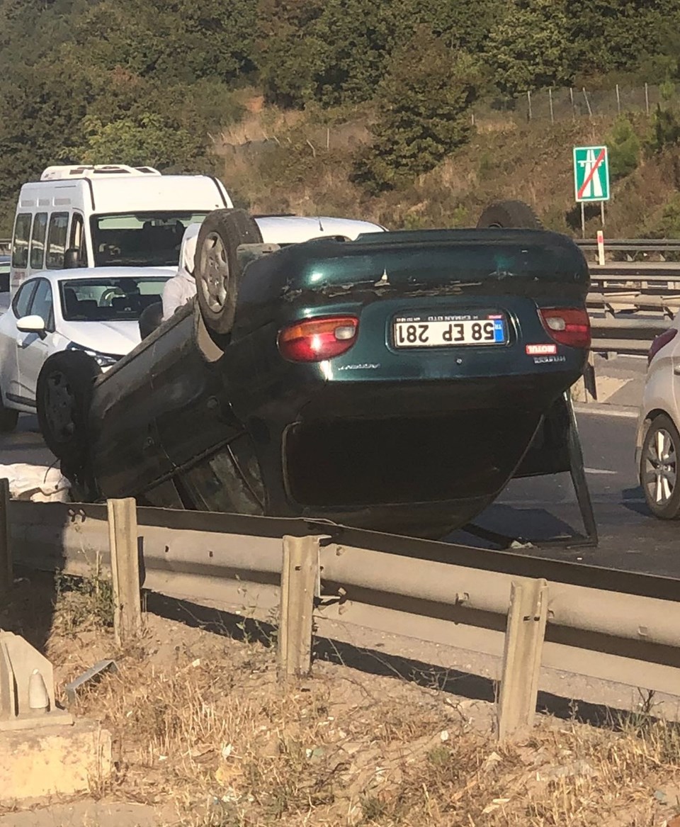 Şile Otoyolu’nda kaza: 1 yaralı - 1