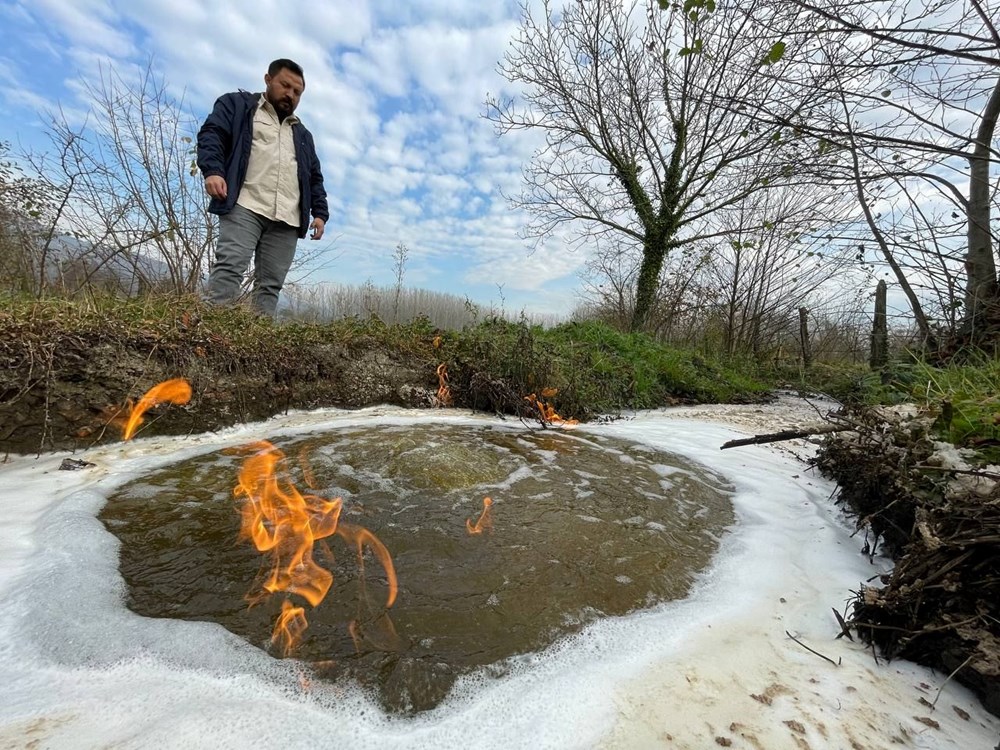 Düzce'deki yanan suya inceleme: Depremle ilişkisi var mı? - 12