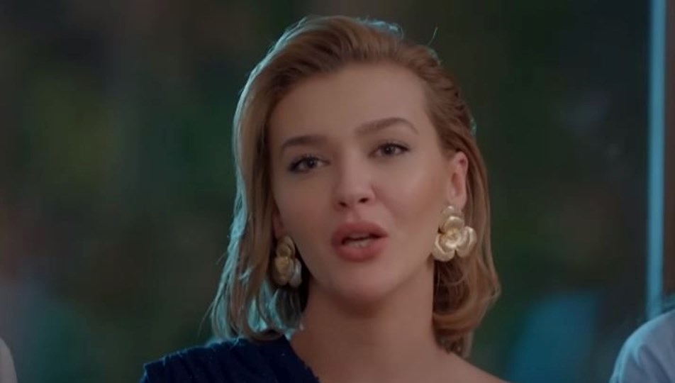 Melisa Döngel (Aylin) "Kirli Sepeti'"ne devam edecek mi?