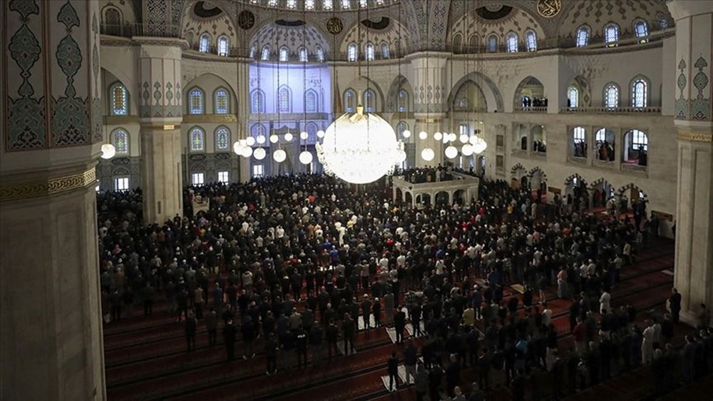 Kayseri bayram namazı saati 2025: Kayseri'de bayram namazı saat kaçta kılınacak? (Diyanet bayram namazı vakitleri) - 3