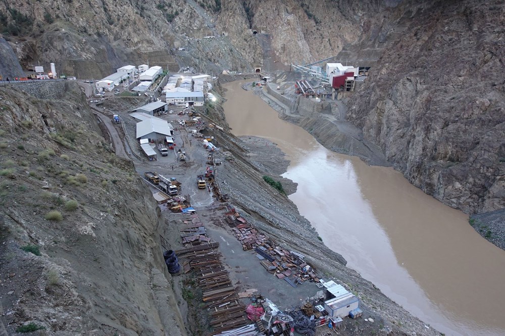 Artvin'de sel ve heyelan: 4 kişi hayatını kaybetti - 2