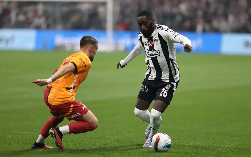 Yunus Akgün'den Beşiktaş'a Şampiyonluk İğnesi: 25 Farkı Kutlarım! 73