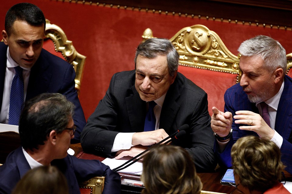 İtalya Bşbakanı Draghi'nin istifa edeceği tahmin ediliyor.