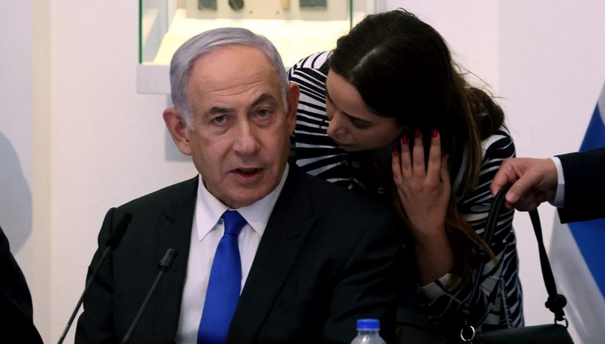 İsrailli bakanın ofisine polis baskını: