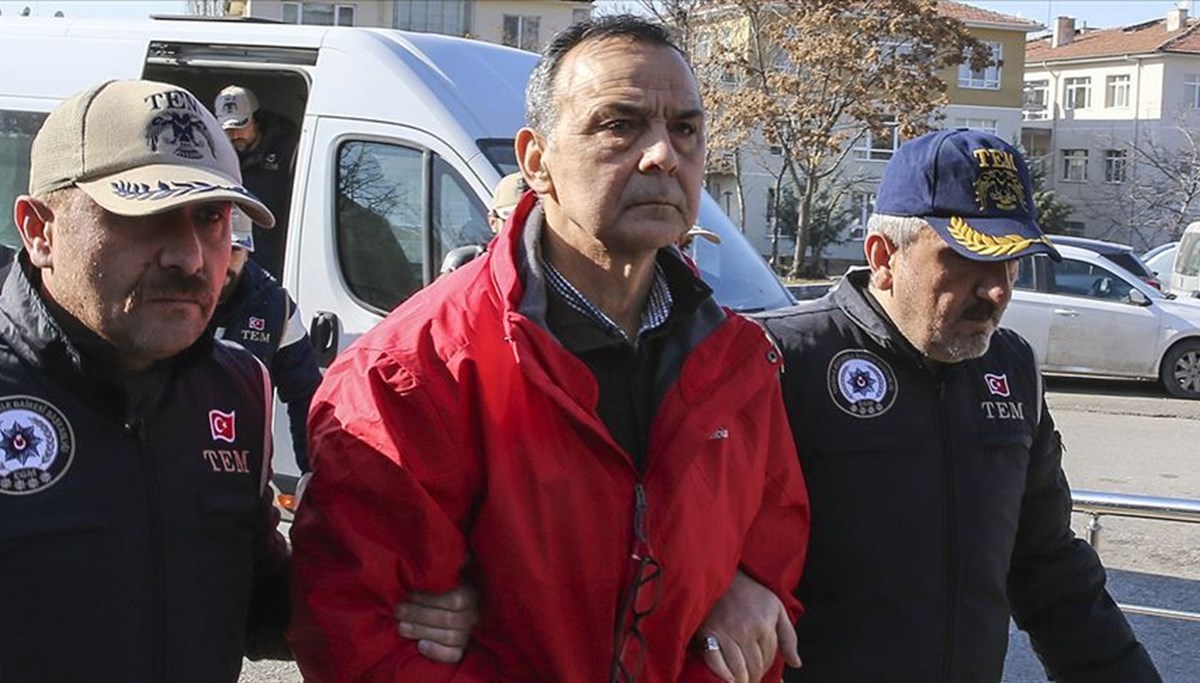 Eski EDOK Komutanı Metin İyidil ve iki eski generalin yargılandığı davada karar