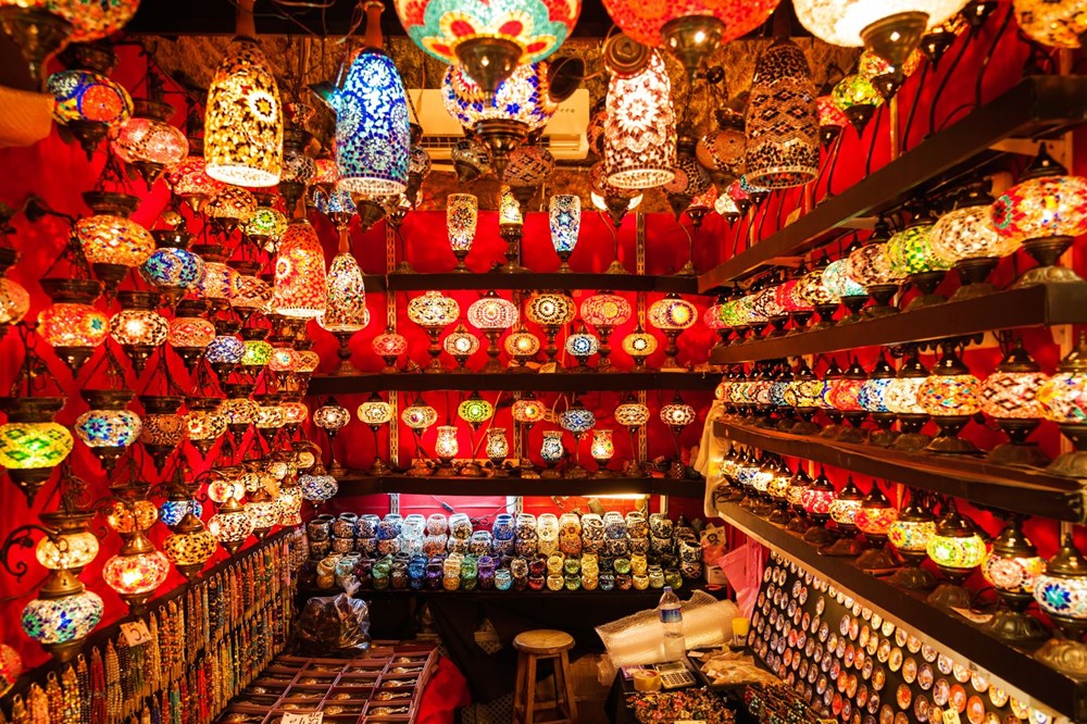 Kapalıçarşı'da corona etkisi: Ziyaretçi sayısı yarı yarıya düştü - 12