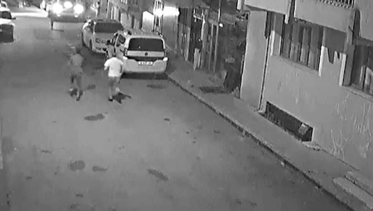 Tartışma kavgaya dönüştü: Kızının erkek arkadaşı tarafından vuruldu Tartışma kavgaya dönüştü: Kızının erkek arkadaşı tarafından vuruldu