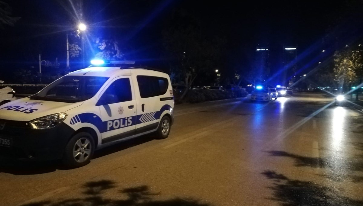 İzmir’de ticari taksi ile silahlı saldırı: 1 ölü