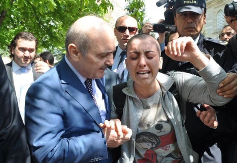 Bakan Erdoğan Bayraktar'a “Dilenci değilim” diyen Dilek Özçelik hayatını kaybetti - 1