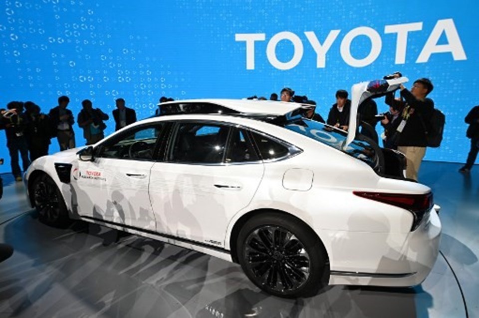 Toyota'dan sürücüsüz otomobillerine "gardiyanlı" güvenlik - 1