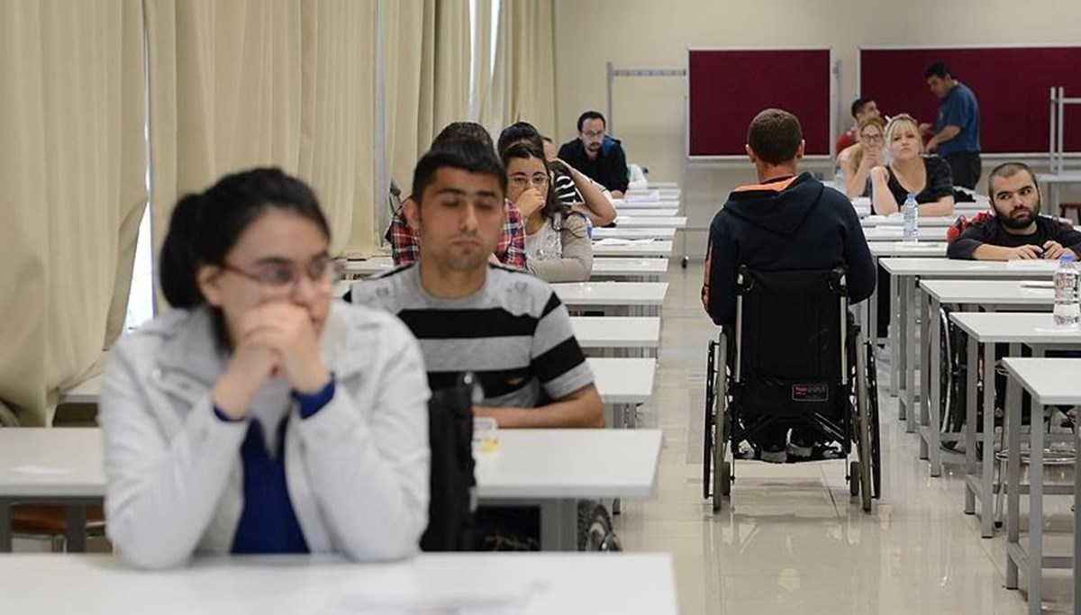 EKPSS branş bazında sıralamalar açıklandı: 2024 EKPSS branş bazında sıralamalar nedir? (ÖSYM AİS ekranı) EKPSS branş bazında sıralamalar açıklandı: 2024 EKPSS branş bazında sıralamalar nedir? (ÖSYM AİS ekranı)