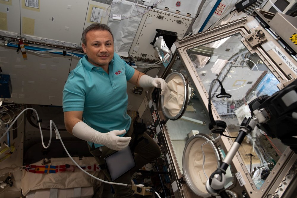 İlk Türk astronot Alper Gezeravcı ve Axiom-3 ekibi Dünya'ya ne zaman dönecek? SpaceX'ten yeni açıklama - 9