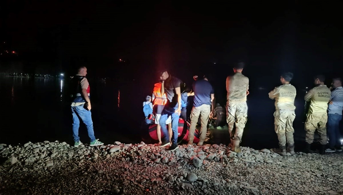 Nehirde balık tutmak isterken akıntıya kapıldı