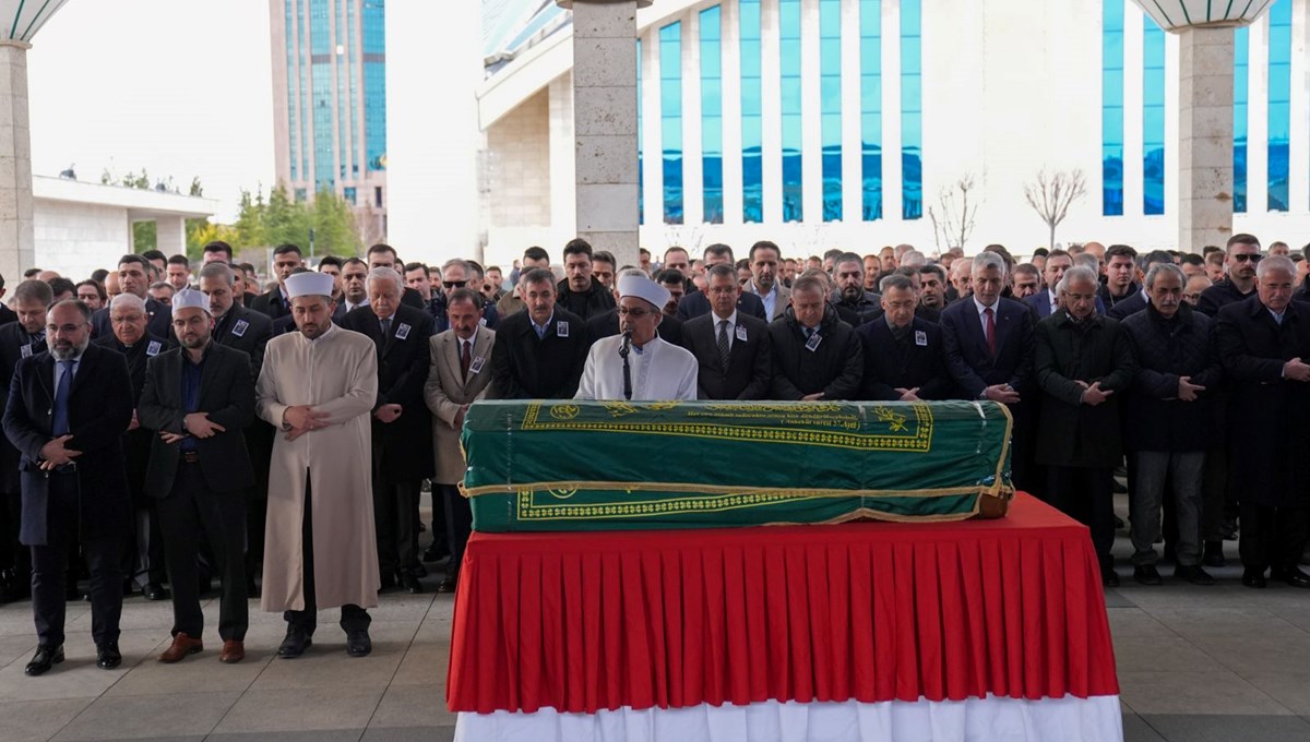Bakan Güler'in acı günü Bakan Güler'in acı günü