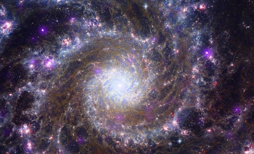 NASA'dan yeni paylaşım: Evrenin gerçek renkleri ortaya çıktı - 7