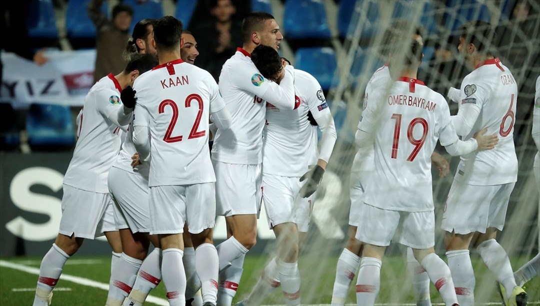 Türkiye EURO 2020'ye galibiyetle gidiyor